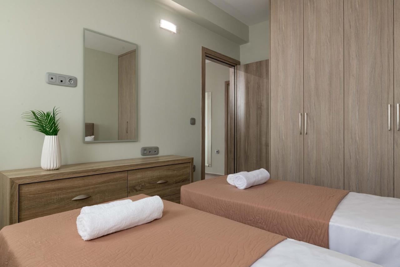 Tsatos Luxury Residence Kremastí Buitenkant foto
