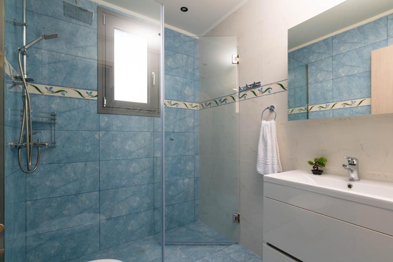 Tsatos Luxury Residence Kremastí Buitenkant foto