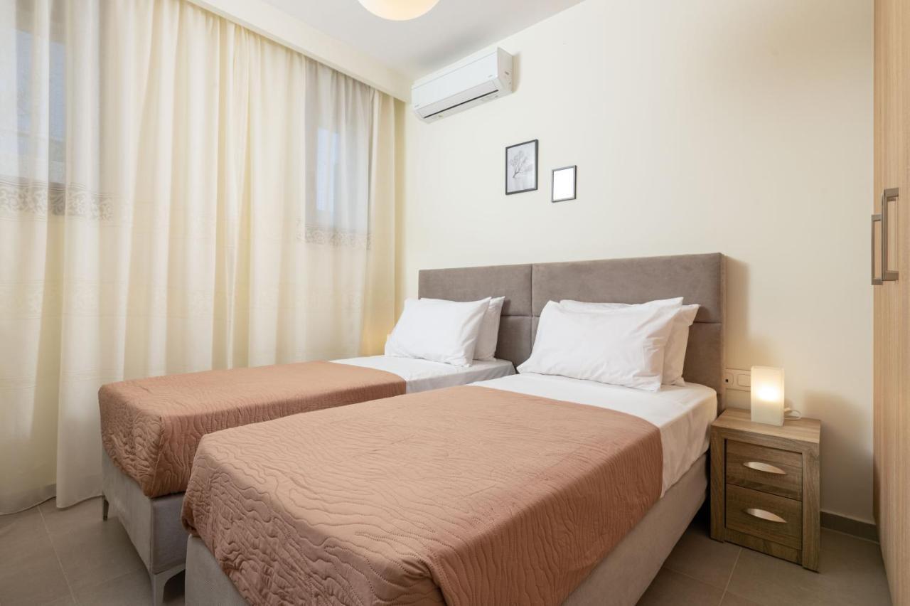 Tsatos Luxury Residence Kremastí Buitenkant foto
